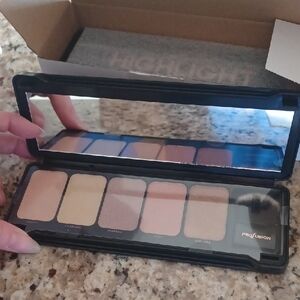 New Profusion Cosmetics Highlighter Palette - Warm Glow